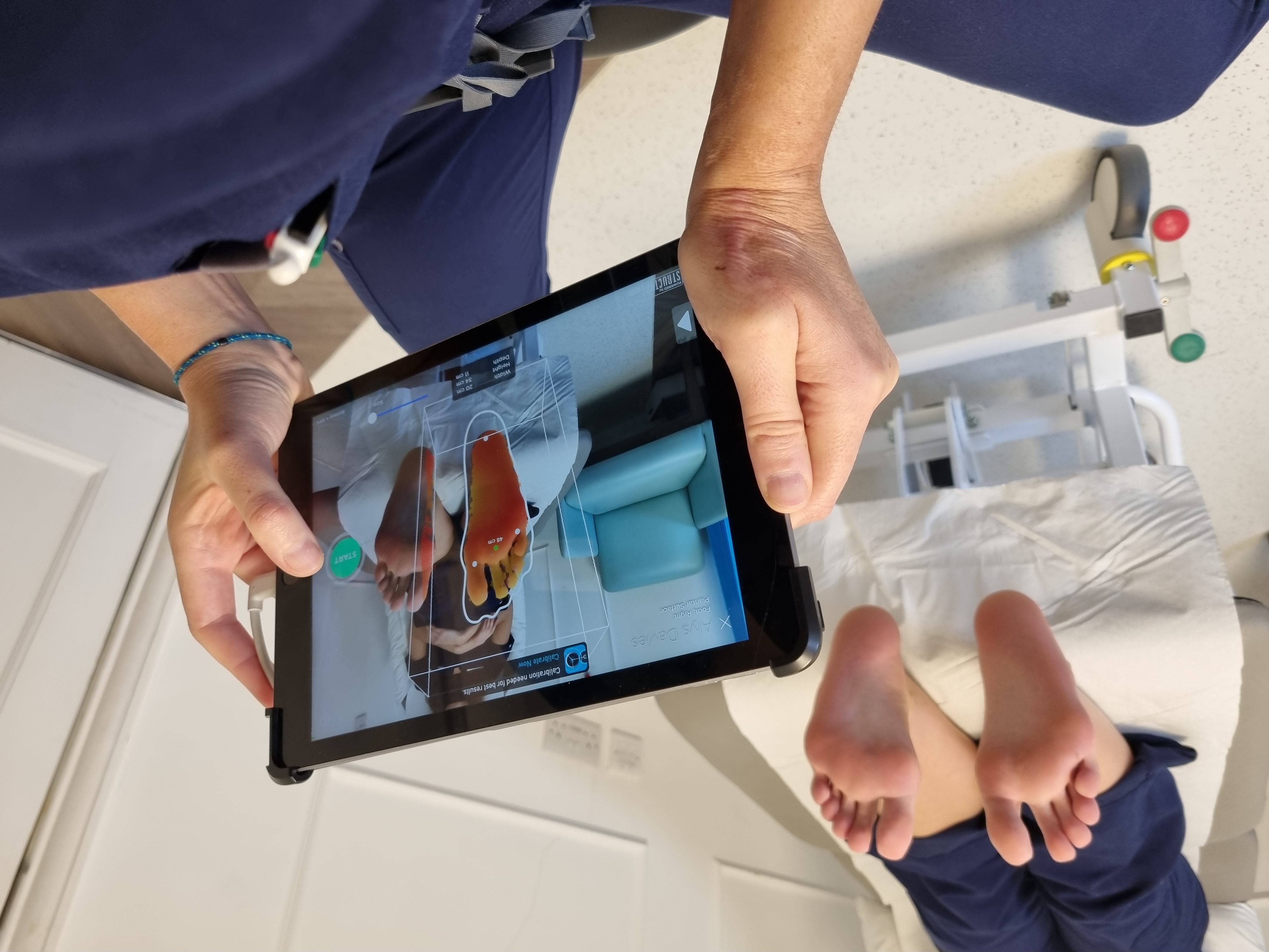 3D orthotics scan for custom fitting